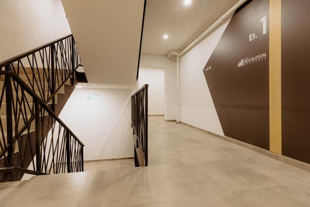Nest Inn Oasis Residence Nagybánya Kültér fotó