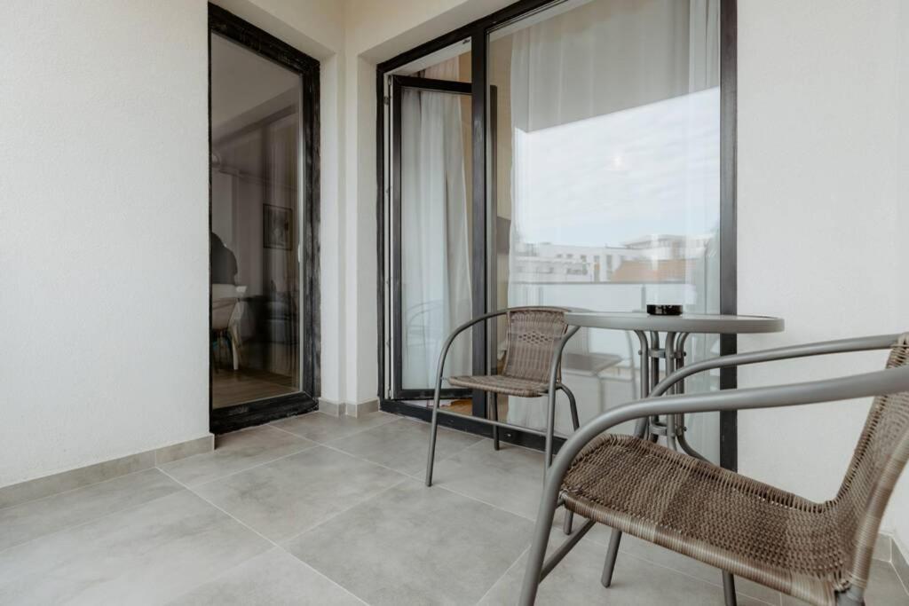 Nest Inn Oasis Residence Nagybánya Kültér fotó